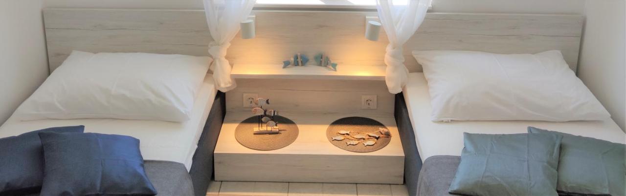 Apartments Riba Вис Экстерьер фото